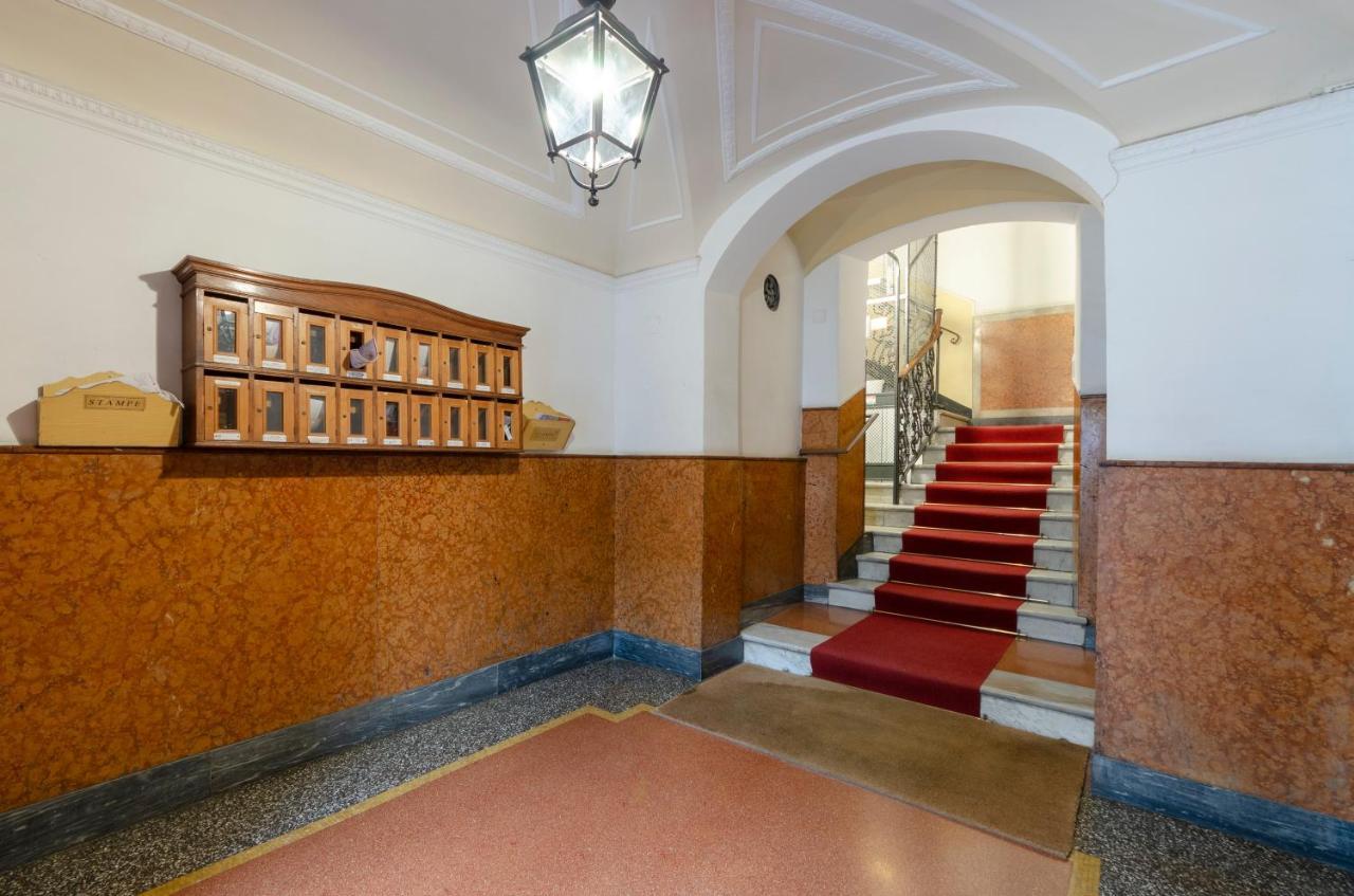 Joivy Bright Flat In The Perfect Centre Of Genoa Apartment Exterior photo